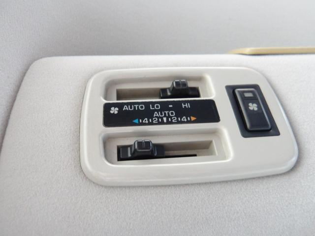 ランドクルーザー８０ ＶＸリミテッド　１ナンバー登録・サンルーフ・ＳＤナビ＆ＴＶ・ＤＶＤ再生・角目４灯仕様ＬＥＤヘッドライト・リフトアップ・社外１６インチアルミ＆ＢＦグッドリッチタイヤ・ＡＲＢバンパー・レザーシートカバー（75枚目）