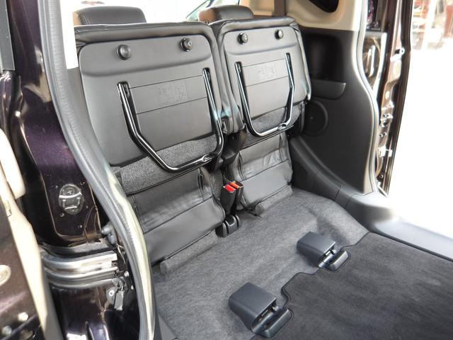 Ｎ－ＢＯＸカスタム Ｇ・ターボパッケージ　純正ナビ＆ＴＶ・ＤＶＤ再生・バックカメラ・両側パワースライドドア・ＨＩＤヘッドライト・ドライブレコーダー・クルーズコントロール・パドルシフト・社外１７インチＡＷ・レザーシートカバー（18枚目）