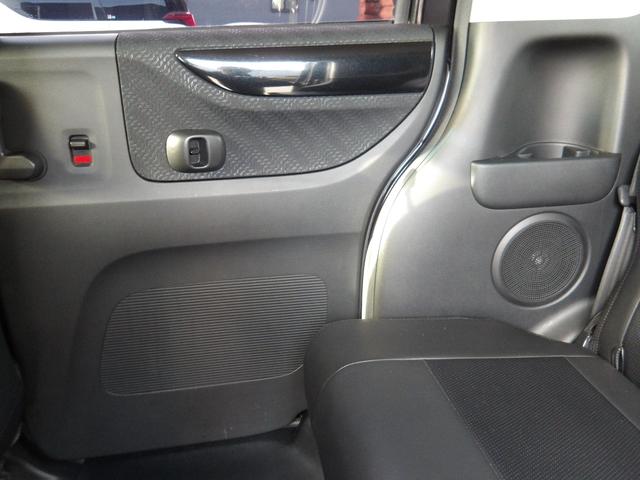 Ｎ－ＢＯＸカスタム Ｇ・ターボパッケージ　純正ナビ＆ＴＶ・ＤＶＤ再生・バックカメラ・両側パワースライドドア・ＨＩＤヘッドライト・ドライブレコーダー・クルーズコントロール・パドルシフト・社外１７インチＡＷ・レザーシートカバー（59枚目）