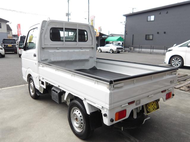 キャリイトラック KCエアコン・パワステ ワンオーナー車・4WD車・エアコン・パワーステアリング・荷台ゴムマット・ヘッドライトレベライザー・横滑り防止・フロントメッキグリル・車検9年7月・取説&保証書&記録簿・キー2個(23枚目)