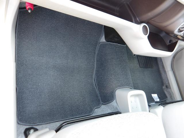 パッソ Ｘ　純正ＣＤオーディオ・ヘッドライトレベライザー・純正ハーフレースカバー・前後バンパー＆ドアミラー＆ドアノブ＆エンブレム塗装・電動格納ドアミラー・キーレス（45枚目）