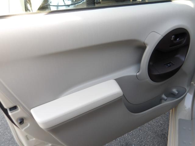 パッソ Ｘ　純正ＣＤオーディオ・ヘッドライトレベライザー・純正ハーフレースカバー・前後バンパー＆ドアミラー＆ドアノブ＆エンブレム塗装・電動格納ドアミラー・キーレス（49枚目）