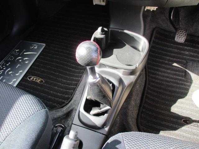 エッセ D 5速MT ローダウン新品ダウンサス WORKホイール カスタム用タコメーター モモステ(17枚目)