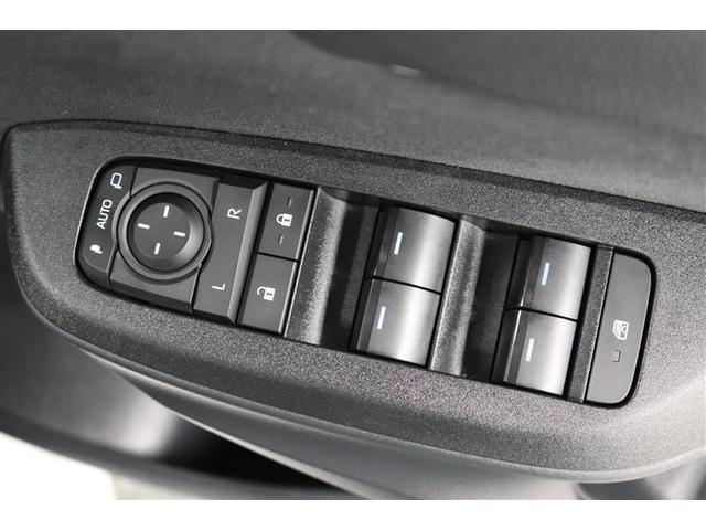 ヤリス Ｘ　１年保証　ワンオーナー　ワンセグ　メモリーナビ　ＣＤ再生　ミュージックプレイヤー接続可　バックカメラ　車線逸脱警報　クリアランスソナー　オートマチックハイビーム　衝突被害軽減システム　スマートキ－（28枚目）