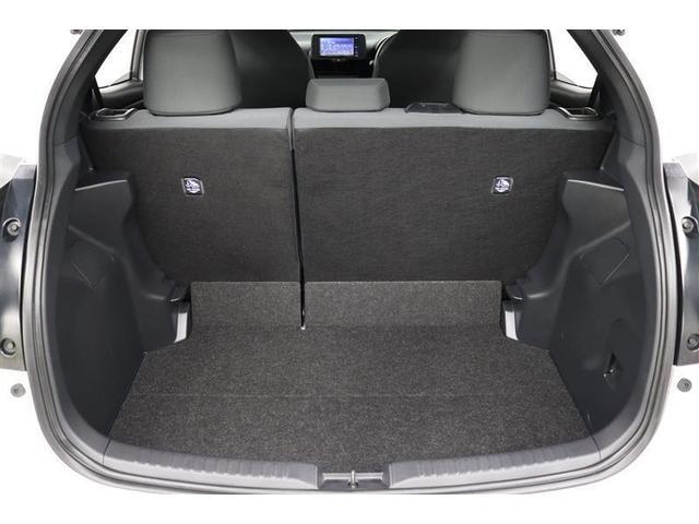 ヤリス Ｘ　１年保証　ワンオーナ－　ワンセグ　メモリーナビ　ミュージックプレイヤー接続可　バックカメラ　横滑り防止装置　車線逸脱警報　クリアランスソナー　オートマチックハイビーム　衝突被害軽減システム　スマートキ（18枚目）