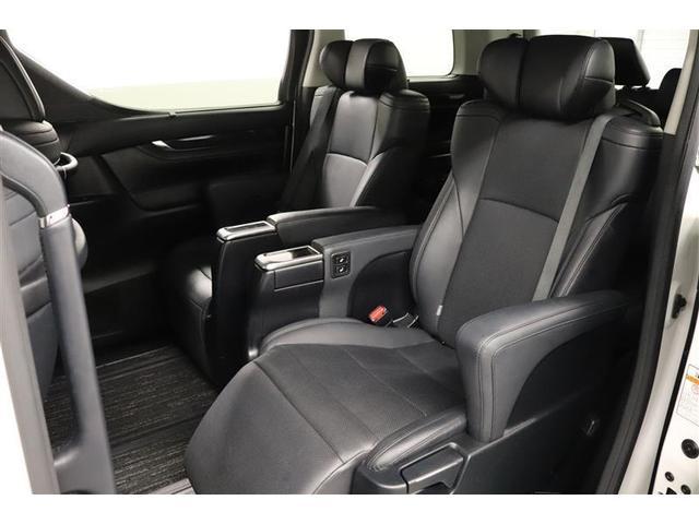 �Z�J���h�V�[�g�̓����O�X���C�h�ő����L�X�̃V�[�g�I��^�A�[�����X�g�A��^�w�b�h���X�g�ɃI�b�g�}�����t���Ă���܂��B