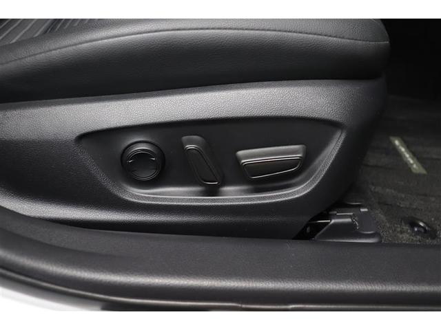 �^�]�ȃp���[�V�[�g���ځB�����Ȓ�������y�ɂł��A�s�b�^���̃|�W�V�����ŉ^�]���邱�Ƃ��\�ł��B