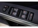 運転席はオート機能付のパワーウィンドウです！