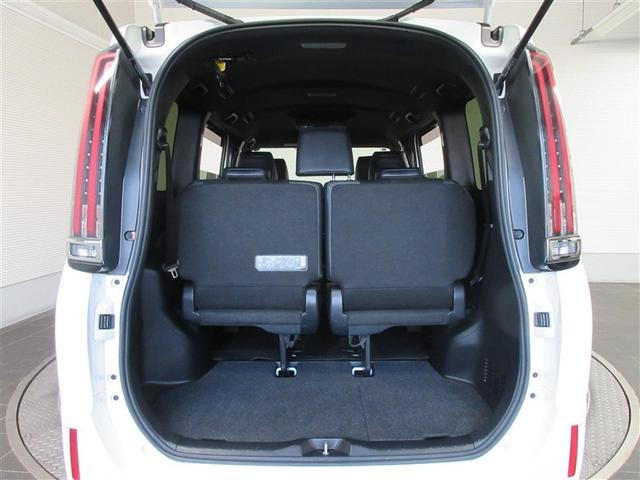 エスクァイア ハイブリッドＧｉプレミアムパッケジブラックテーラード　フルセグ　メモリーナビ　ＤＶＤ再生　バックカメラ　衝突被害軽減システム　ＥＴＣ　両側電動スライド　ＬＥＤヘッドランプ　乗車定員７人　３列シート　ワンオーナー　記録簿（36枚目）