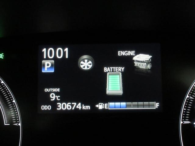 シエンタ ハイブリッド　ファンベースＧ　フルセグ　メモリーナビ　ＤＶＤ再生　バックカメラ　衝突被害軽減システム　ＥＴＣ　ドラレコ　両側電動スライド　ＬＥＤヘッドランプ　ワンオーナー　記録簿（9枚目）