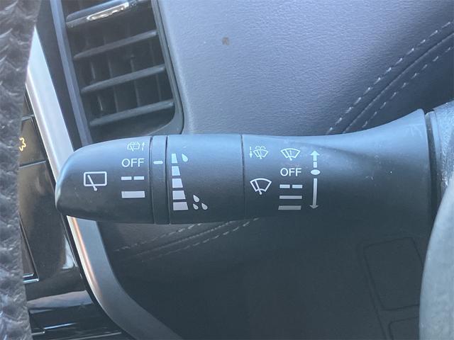 セレナ e-パワー ハイウェイスターV ETC 全周囲カメラ ナビ TV クリアランスソナー オートクルーズコントロール 衝突被害軽減システム 両側電動スライドドア オートライト LEDヘッドランプ スマートキー 電動格納ミラー 3列シート(53枚目)