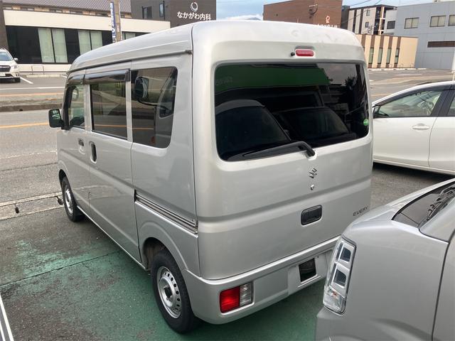 エブリイ PC 4WD AT 両側スライドドア キーレスエントリー 盗難防止システム ABS エアコン パワーステアリング パワーウィンドウ 運転席エアバッグ 助手席エアバッグ(8枚目)