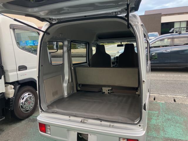 エブリイ PC 4WD AT 両側スライドドア キーレスエントリー 盗難防止システム ABS エアコン パワーステアリング パワーウィンドウ 運転席エアバッグ 助手席エアバッグ(11枚目)