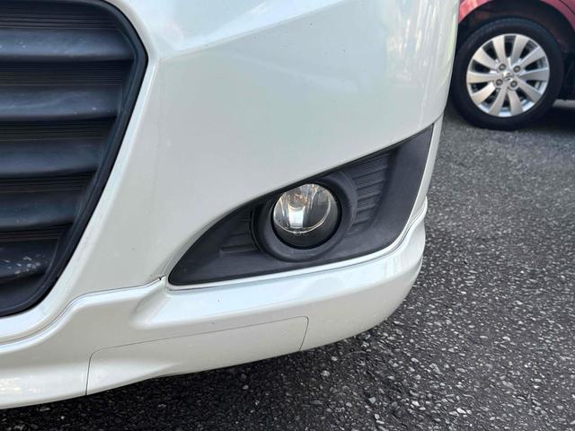 デリカＤ：２ Ｓ　ＥＴＣ　ナビ　ＴＶ　オートクルーズコントロール　衝突被害軽減システム　両側電動スライドドア　オートライト　ＨＩＤ　スマートキー　電動格納ミラー　ＣＶＴ　アルミホイール　ＣＤ　ＤＶＤ再生　ＵＳＢ（27枚目）