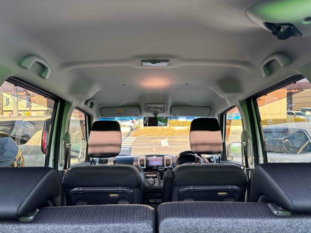 デリカＤ：２ Ｓ　ＥＴＣ　ナビ　ＴＶ　オートクルーズコントロール　衝突被害軽減システム　両側電動スライドドア　オートライト　ＨＩＤ　スマートキー　電動格納ミラー　ＣＶＴ　アルミホイール　ＣＤ　ＤＶＤ再生　ＵＳＢ（36枚目）