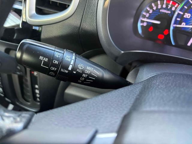 デリカＤ：２ Ｓ　ＥＴＣ　ナビ　ＴＶ　オートクルーズコントロール　衝突被害軽減システム　両側電動スライドドア　オートライト　ＨＩＤ　スマートキー　電動格納ミラー　ＣＶＴ　アルミホイール　ＣＤ　ＤＶＤ再生　ＵＳＢ（39枚目）