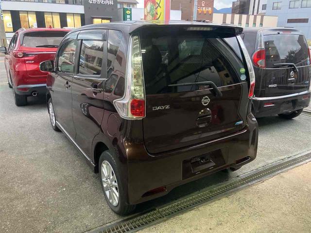 デイズ ハイウェイスターX Vセレクション+セーフティII バックカメラ ナビ TV 衝突被害軽減システム HID スマートキー アイドリングストップ 電動格納ミラー ベンチシート CVT 盗難防止システム ABS ESC CD DVD再生 USB(17枚目)