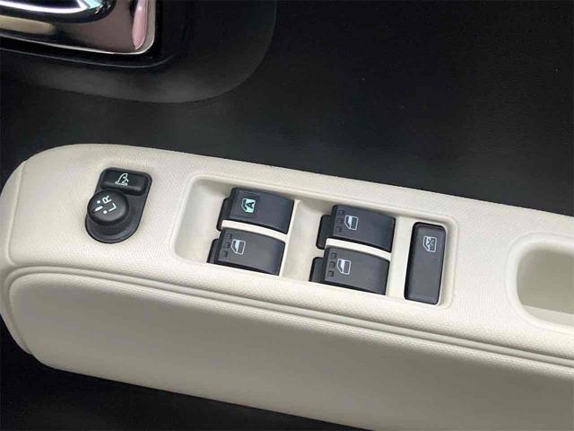 ミラココア ココアプラスX アイドリングストップ 電動格納ミラー ベンチシート CVT 盗難防止システム ABS CD ミュージックプレイヤー接続可 ルーフレール 衝突安全ボディ エアコン パワーステアリング パワーウィンドウ(6枚目)