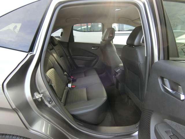 オーラ １．２　Ｇ　レザーエディション　純正ナビ・アラウンドビューモニター・ＢＯＳＥ　ワンオーナ　追突防止　クルコン　本革　車線逸脱警報装置　禁煙車　ＬＥＤ　記録簿　ＥＴＣ　メモリーナビゲーション　ＡＷ　キーレスエントリー　オートエアコン　ＡＢＳ　パワーウィンドウ　ナビ＆ＴＶ　パワステ（17枚目）