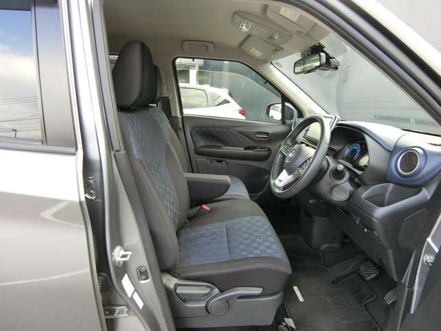 デイズ ６６０　ハイウェイスターＸ　プロパイロット　エディション　純正９インチナビ・アラウンドビューモニタ　オートクルーズコントロール　ＬＥＤヘッド　ワンオ－ナ－　ＥＴＣ　アイドリングストップ　ドラレコ　パワーステアリング　点検記録簿　オートエアコン　ワンセグ　メモリーナビゲーション　パワーウィンド　ＡＢＳ（13枚目）