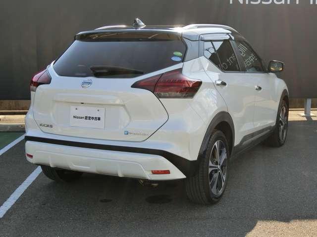 キックス １．２　Ｘ　ツートーン　インテリアエディション　（ｅ－ＰＯＷＥＲ）　純正９インチナビ・プロパイロット・アラウ　エマージェンシーＢ　アラウンドモニター　ワンオーナ　エアコン　スマートキー　記録簿　ＥＴＣ　サイドエアバック　ＡＷ　キーレス　ＡＢＳ　パワーウィンドウ　アダプティブクルコン　車線逸脱警報装置（2枚目）