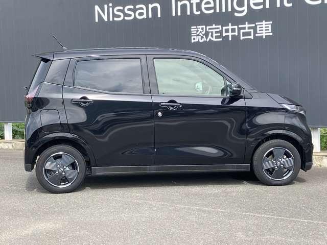 サクラ G 社用車UP 大画面ナビ 全周囲カメラ プロ アラウンドビュ ワンオーナ 踏み間違い防止アシスト LEDヘッドランプ スマートキー LDW 盗難防止システム オートエアコン ETC バックカメラ アダプティブクルーズコントロール ABS ナビTV(8枚目)