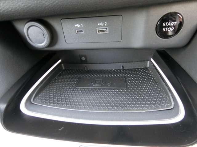 ��ڐG���̃X�}�z�[�d���A�\�ɂȂ��Ă���܂��B