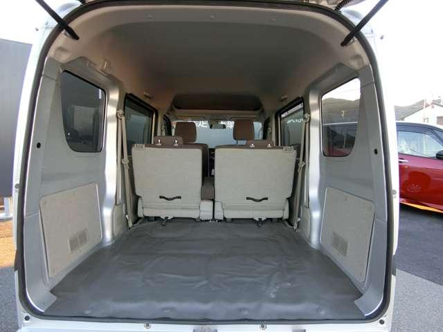 ＮＶ１００クリッパーバン ６６０　ＧＸ　ハイルーフ　アルミホイール　キーレスエントリーキー　パワーウィンドー　助手席エアバック　エアコン　ワンオーナー　運転席エアバック　記録簿有　パワステ　ＡＢＳ（14枚目）
