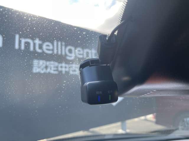 ノート １．２　Ｘ　ＦＯＵＲ　４ＷＤ　メーカーナビ・ドライブレコーダー　エアＢ　ＰＷ　インテリジェントキ－　寒冷地仕様　４ＷＤ　ＬＥＤヘッドランプ　ＥＴＣ　ワンオーナー　ドラレコ　記録簿　バックカメラ　アイドリングストップ　ＡＢＳ　盗難防止システム　オートエアコン（13枚目）