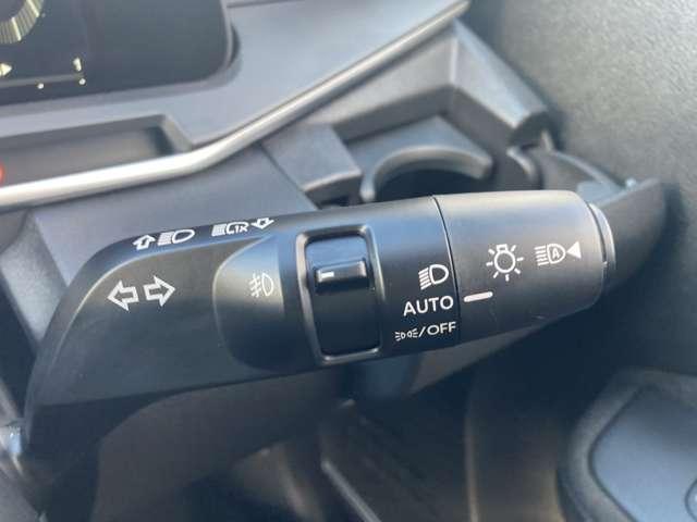 �Â��Ȃ����玩���œ_���B�֗��ȁ��I�[�g���C�g���g���l���Ȃǂ̋}�ɈÂ��Ȃ鏊�ł����΂₭�����B�@���߂̓_���ň��S�E���S