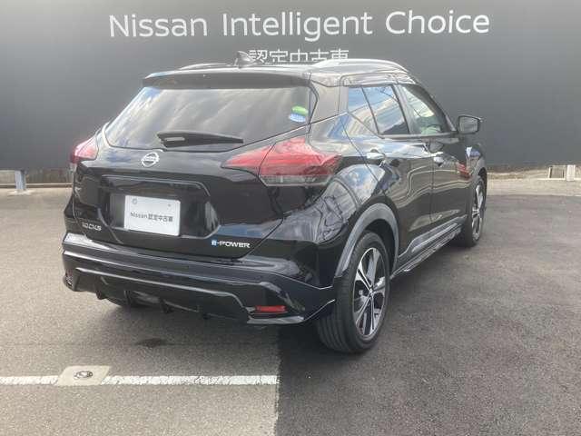 キックス １．２　Ｘ　ツートーン　インテリアエディション　（ｅ－ＰＯＷＥＲ）　カーナビ　ワンオーナ　エアコン　記録簿　メモリーナビ　サイドエアバック　ＡＷ　キーレス　ＡＢＳ　パワーウィンドウ（3枚目）