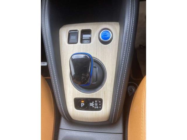 キックス １．２　Ｘ　ツートーン　インテリアエディション　（ｅ－ＰＯＷＥＲ）　カーナビ　ワンオーナ　エアコン　記録簿　メモリーナビ　サイドエアバック　ＡＷ　キーレス　ＡＢＳ　パワーウィンドウ（8枚目）