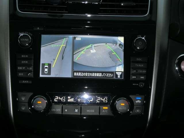 ティアナ ２．５　ＸＬ　ナビＡＶＭパッケージ　アラウンドビュー　サイドエアバッグ　ワンセグＴＶ　バックモニター　ＥＴＣ　盗難防止システム　メモリ－ナビ　エアバッグ　ナビ＆ＴＶ　ＡＢＳ　アルミホイール　フルオートエアコン　サイドモニター　クルーズＣ（7枚目）