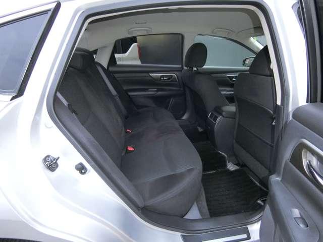 ティアナ ２．５　ＸＬ　ナビＡＶＭパッケージ　アラウンドビュー　サイドエアバッグ　ワンセグＴＶ　バックモニター　ＥＴＣ　盗難防止システム　メモリ－ナビ　エアバッグ　ナビ＆ＴＶ　ＡＢＳ　アルミホイール　フルオートエアコン　サイドモニター　クルーズＣ（15枚目）