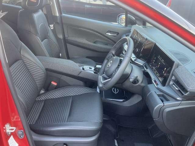 オーラ １．２　Ｇ　レザーエディション　純正９インチナビ・プロパイロット　ワンオーナ　追突防止　クルコン　車線逸脱警報装置　ＬＥＤ　盗難防止　記録簿　バックモニター　ＥＴＣ　メモリーナビゲーション　ＡＷ　キーレスエントリー　オートエアコン　ＡＢＳ　パワーウィンドウ　ＩＳＳ（16枚目）