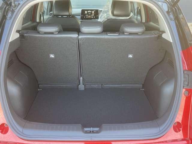 オーラ １．２　Ｇ　レザーエディション　純正９インチナビ・プロパイロット　ワンオーナ　追突防止　クルコン　車線逸脱警報装置　ＬＥＤ　盗難防止　記録簿　バックモニター　ＥＴＣ　メモリーナビゲーション　ＡＷ　キーレスエントリー　オートエアコン　ＡＢＳ　パワーウィンドウ　ＩＳＳ（19枚目）