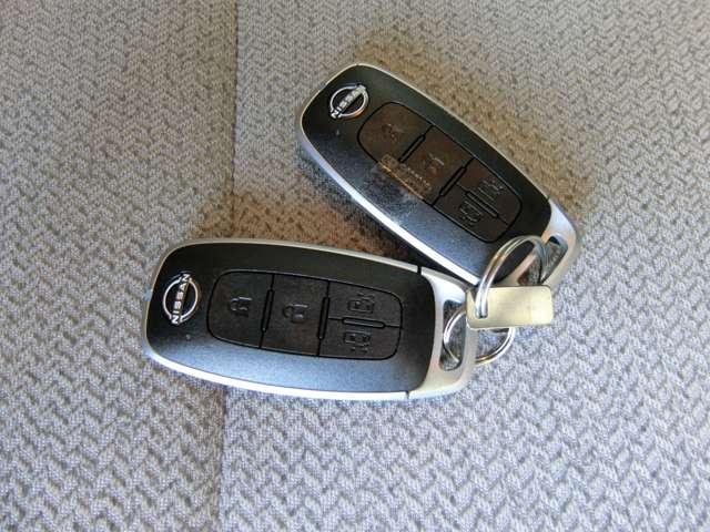 ルークス ６６０　Ｘ　純正９インチナビ・アラウンドビューモニタ　アラモニ　前後衝突軽減ブレーキ　ワンオーナー車　禁煙　車線逸脱防止　スマートキー　定期点検記録簿　キーフリー　ｉ－ｓｔｏｐ　フルオートエアコン　パワーウインドウ　ＬＥＤ　カーテンエアバッグ　エアバック（15枚目）