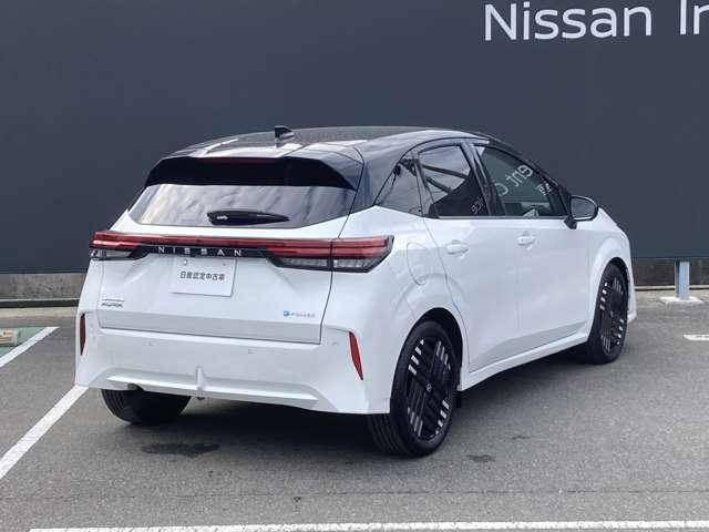 �v���C�o�V-�K���X����������Ă��܂��B�O������Ƃ��͋C�ɂȂ炸�ɁA����ԗ�����ԓ��������ɂ����݌v�ł��B