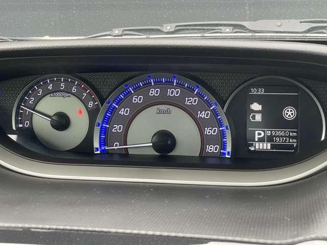 ソリオバンディット １．２　バンディット　ハイブリッド　ＭＶ　ディスプレイオーディオ　盗難防止　アイスト　スマ－トキ－　ドライブレコーダ　Ｂモニ　１オーナー　サイドエアバッグ　アルミ　両側スライド片側電動ドア　オートクルーズ　定期点検記録簿　パワーウィンドウ　Ｗエアバック　ＡＣ　ＡＢＳ（5枚目）