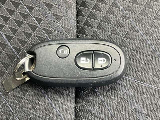 ソリオバンディット １．２　バンディット　ハイブリッド　ＭＶ　ディスプレイオーディオ　盗難防止　アイスト　スマ－トキ－　ドライブレコーダ　Ｂモニ　１オーナー　サイドエアバッグ　アルミ　両側スライド片側電動ドア　オートクルーズ　定期点検記録簿　パワーウィンドウ　Ｗエアバック　ＡＣ　ＡＢＳ（12枚目）