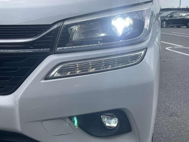 ソリオバンディット １．２　バンディット　ハイブリッド　ＭＶ　ディスプレイオーディオ　盗難防止　アイスト　スマ－トキ－　ドライブレコーダ　Ｂモニ　１オーナー　サイドエアバッグ　アルミ　両側スライド片側電動ドア　オートクルーズ　定期点検記録簿　パワーウィンドウ　Ｗエアバック　ＡＣ　ＡＢＳ（18枚目）