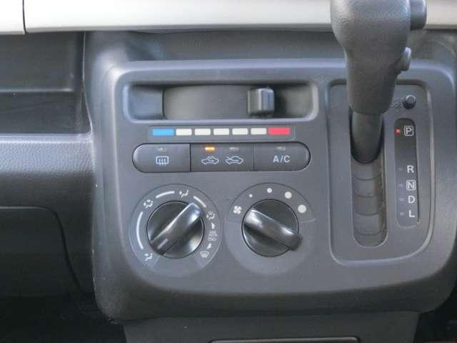 モコ ６６０　Ｓ　リモコンキー　キーレス　パワーウィンドウ　エアコン　ワンオーナー　ＡＢＳ　パワステ　運転席エアバッグ　記録簿有（6枚目）