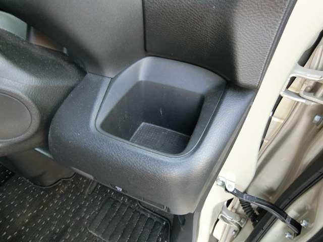 ルークス ６６０　ハイウェイスターＸ　プロパイロット　エディション　純正９インチナビ・アラウンドビューモニタ　左右パワースライドドア　アイドリング　パノラマモニター　助手席エアバッグ　衝突軽減ブレーキ　ＰＷ　ナビ＆ＴＶ　１セグ　ＬＥＤヘッドライト　ＬＤＷ　スマートキー　ワンオーナー車　ＰＳ　定期点検記録簿（26枚目）