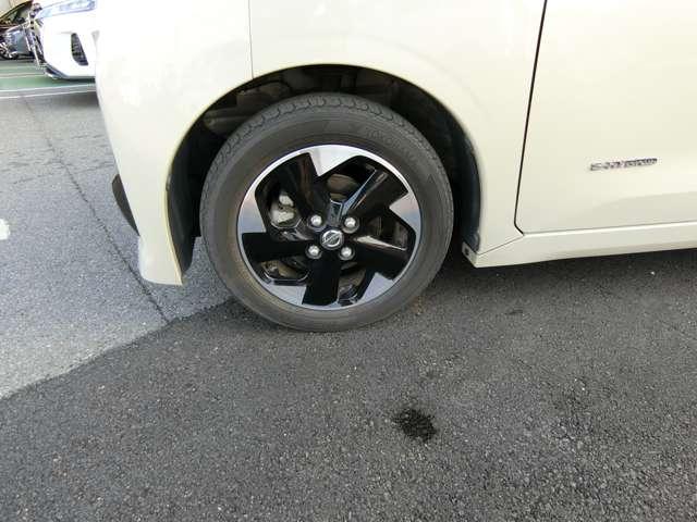 ルークス ６６０　ハイウェイスターＸ　プロパイロット　エディション　純正９インチナビ・アラウンドビューモニタ　左右パワースライドドア　アイドリング　パノラマモニター　助手席エアバッグ　衝突軽減ブレーキ　ＰＷ　ナビ＆ＴＶ　１セグ　ＬＥＤヘッドライト　ＬＤＷ　スマートキー　ワンオーナー車　ＰＳ　定期点検記録簿（36枚目）