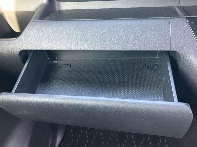 ����ȑ����[�B���ޓ��̕ۊǂȂǂɕ֗��ł��ˁB