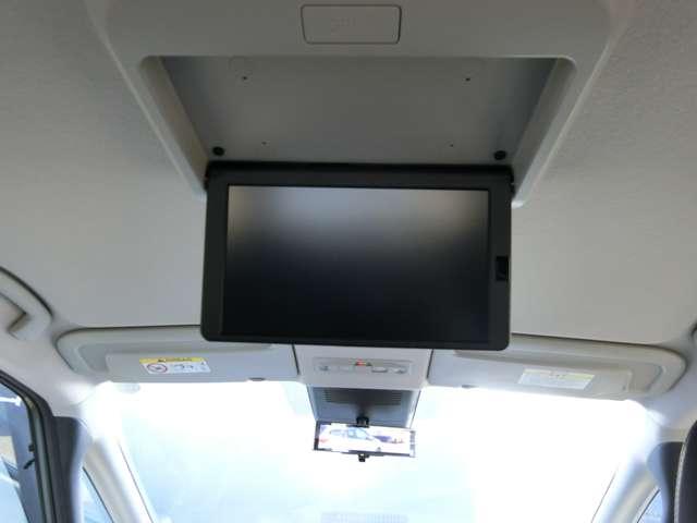 セレナ １．４　ｅ－ＰＯＷＥＲ　ハイウェイスターＶ　純正ナビ・アラウンドビューモニター・エマ　自動（被害軽減）ブレーキ　ＬＤＰ　追従クルーズ　ＬＥＤランプ　アルミホイール　ドライブレコーダ　ＥＴＣ　記録簿　スマートキー　１オナ　オートエアコン　ナビＴＶ　メモリーナビ　キーレス　３６０カメラ（11枚目）