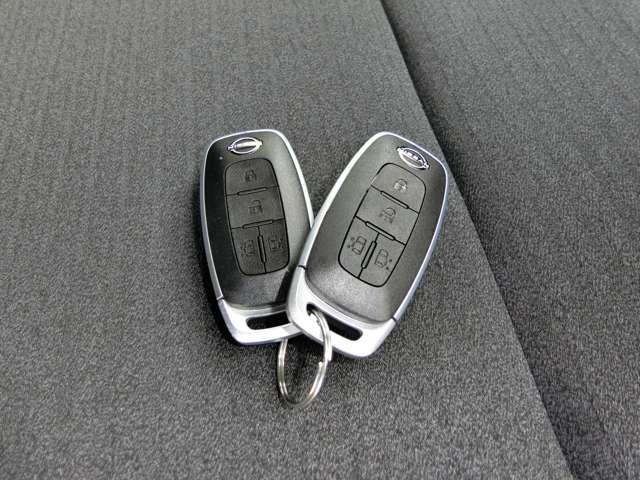 セレナ １．４　ｅ－ＰＯＷＥＲ　ハイウェイスターＶ　純正ナビ・アラウンドビューモニター・エマ　自動（被害軽減）ブレーキ　ＬＤＰ　追従クルーズ　ＬＥＤランプ　アルミホイール　ドライブレコーダ　ＥＴＣ　記録簿　スマートキー　１オナ　オートエアコン　ナビＴＶ　メモリーナビ　キーレス　３６０カメラ（16枚目）