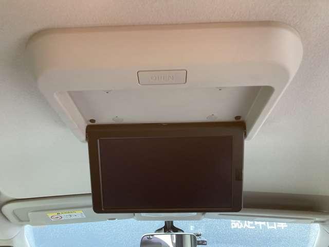 セレナ ２．０　ハイウェイスター　Ｖセレクション　純正メモリーナビ・アラウンドビューモニタ　全周カメラ　Ｉ－ＳＴＯＰ　サイドカメラ　両側ＡＳＤ　Ａクルーズ　車線逸脱　ＬＥＤヘッドライト　バックカメラ　ドライブレコーダー　キーレス　オートエアコン　パワーウインドウ　エアバッグ　アルミ　ＡＢＳ（2枚目）