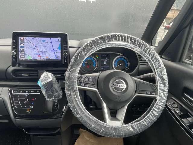 ルークス ６６０　ハイウェイスターＸ　衝突被害軽減ブレーキ　アイスト　衝突被害軽減ブレ－キ　マルチビューカメラ　車線逸脱警報装置　ＥＴＣ　ＬＥＤ　スマートキー　パワーウィンドウ　ワンオーナー　カーテンエアバック　ドライブレコーダー　ナビＴＶ　バックカメラ（4枚目）