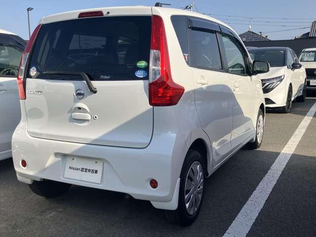 �E�΂ߌ�납��̃X�^�C�����f�G�ł��ˁ�